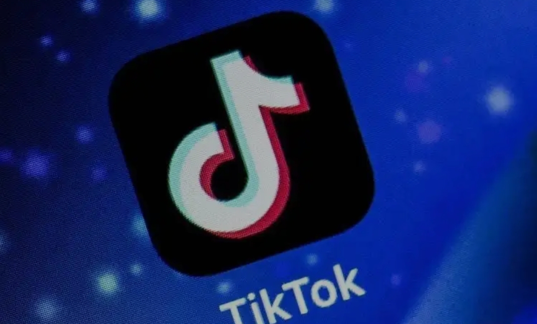 TikTok 2025夏季狂潮：当算法遇见人文的温度
